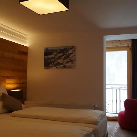 Binggl Hotel 4*