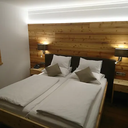Hotel Binggl 4*